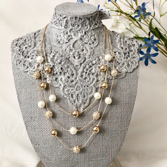 💕Beautiful 3 layers Pearl Necklaces by Dillard’s - Picture 4 of 8